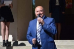 Подсказка: Наведите курсор на правую или левую сторону картинки, для просмотра следующего или предыдущего изображения.Вы просматриваете изображения из статьи:Школьная пораСкачать картинку - Угличская газета