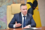 Михаил Евраев поручил комплексно решить проблему с безнадзорными животными