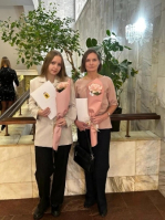 Юная учница художественной школы стала единственным Губернаторским стипендиатом из города